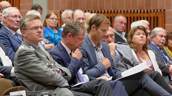 Von den zahlreichen Ehrengästen der Jubiläumsfeier zum 50-jährigem Bestehen der KERH Sonthofen hielt Bundesvorsitzender Oberst André Wüstner den Festvortrag. Foto: Ingo Kaminsky