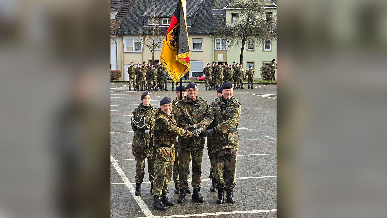 Das Kommando Aufklärung und Wirkung (KdoAufklWirk), das operative Rückgrat des Organisationsbereichs Cyber- und Informationsraum (CIR), steht nun unter der Führung von Brigadegeneral Achim Werres. Foto: DBwV