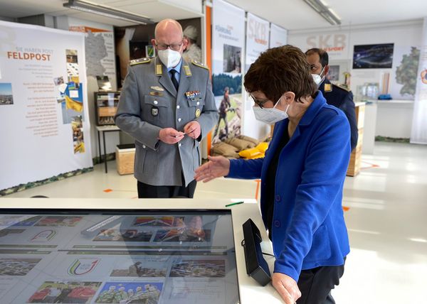 Seit gut einem Jahr befindet sich im Kommando SKB mit Sitz in Bonn die Dauerausstellung „Regionale Ausstellung Streitkräftebasis“. Foto: Twitter/Verteidigungsministerium
