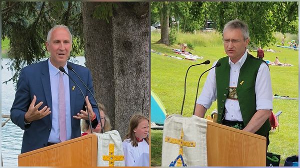 Christoph Schmid (MdB) (von links) und Buchings Bürgermeister Johann Gschwill zollten den Veteranen und Soldaten Respekt für ihren Dienst. Fotos: DBwV