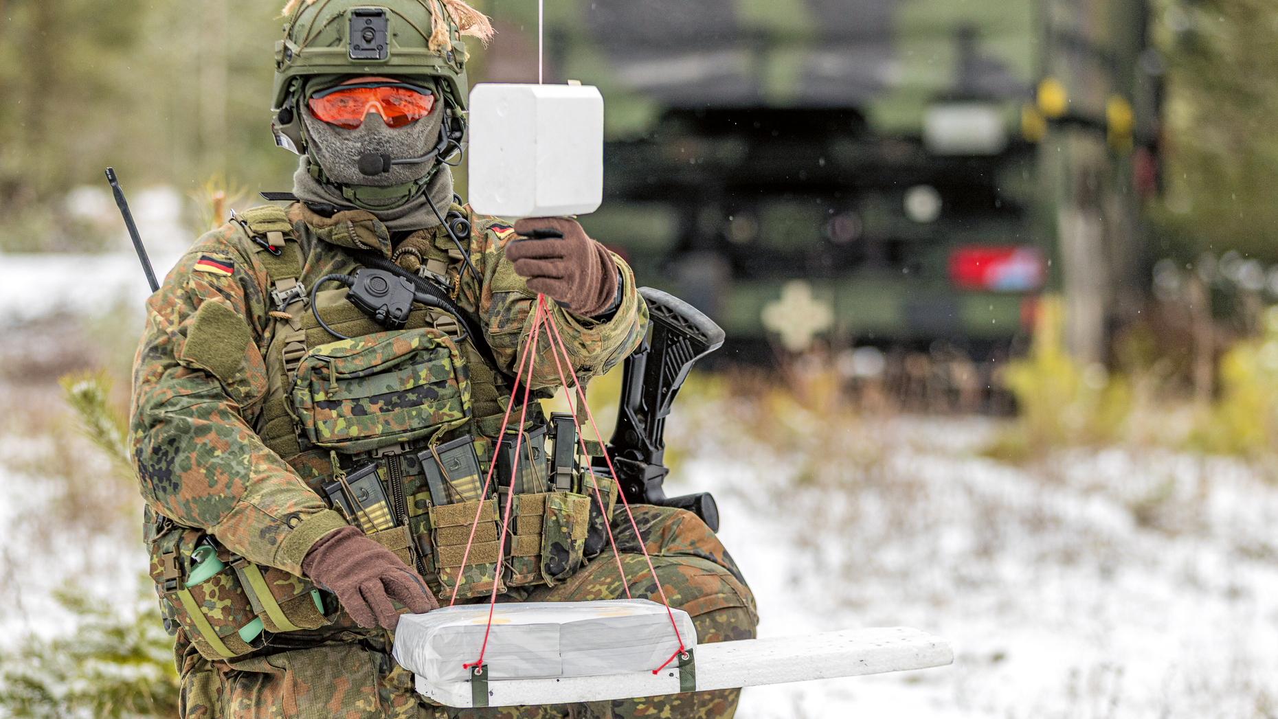 Soldaten der 5. Einsatzkompanie des Zentrums Operative Kommunikation trainieren im Rahmen der Übung „Colder Iron 2026". Foto: Picture-Alliance/dpa/Frank Hammerschmidt