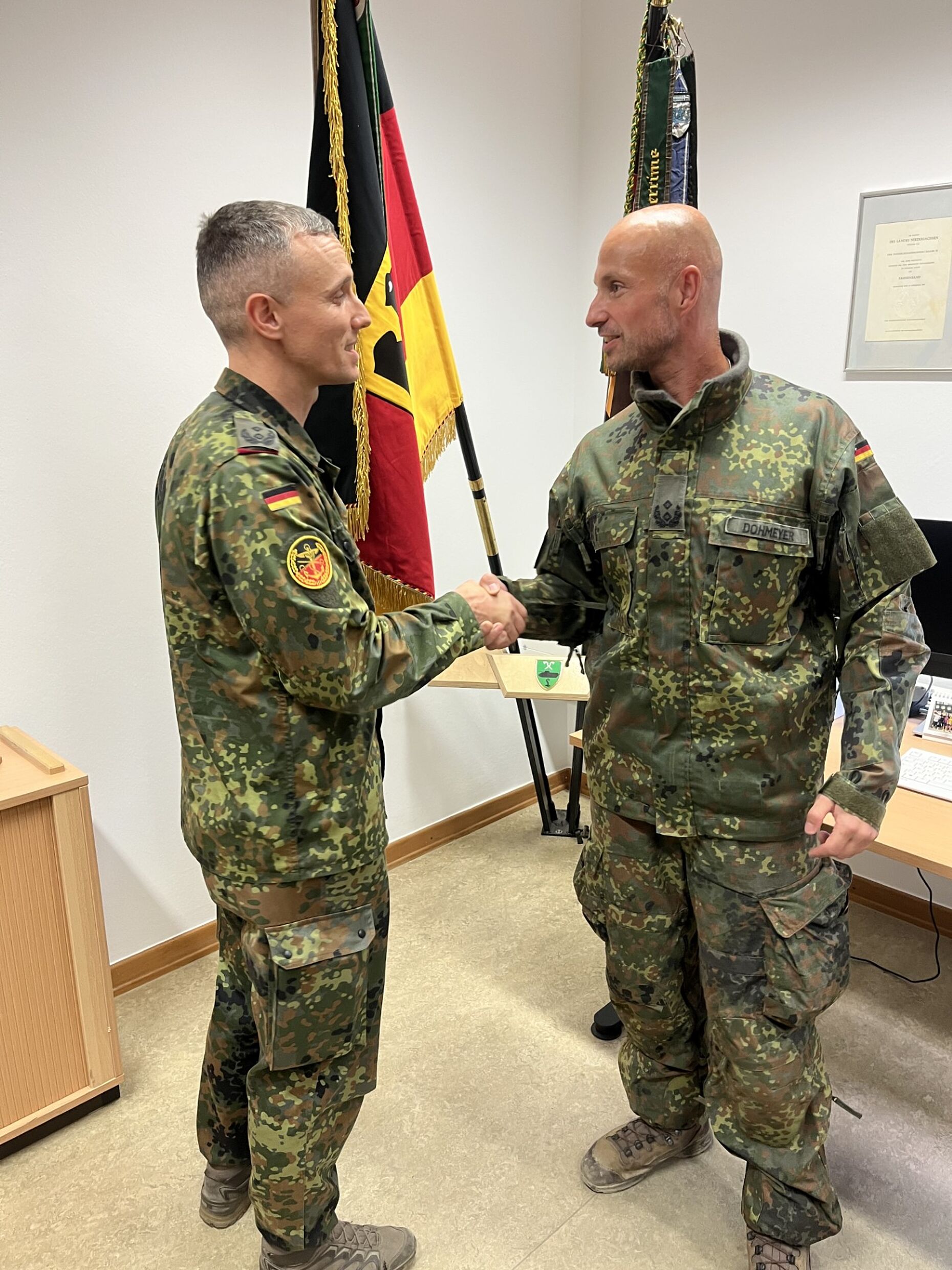 Marcel Bohnert (links) und Floris Dohmeyer in Munster. Foto: DBwV