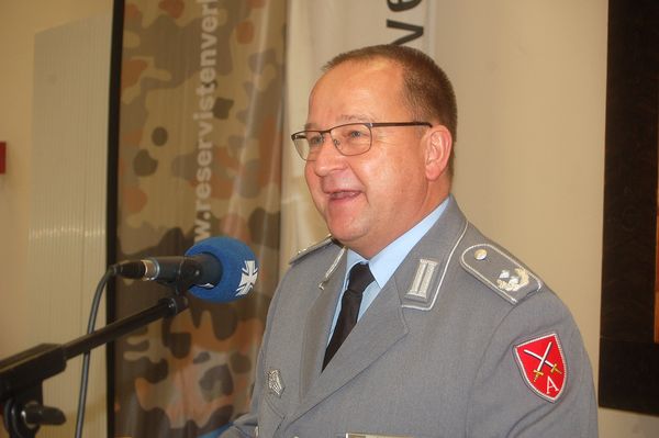 Oberstleutnant Heiko Tadge fand viel Lob für Verbesserungen. Foto: DBwV/LV Nord