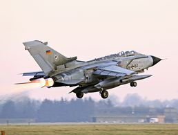 Die Bundeswehr-Tornados liefern der Koalition gegen die Terrormiliz IS Aufklärungsbilder Foto: Bundeswehr