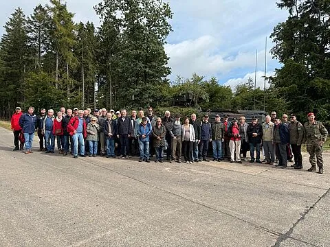 Ehemalige der Kameradschaften Trier und Idar-Oberstein beobachteten die Lehrübung „Griffin-Strike“ auf dem Truppenübungsplatz Baumholder. Foto: H. Frommer