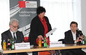 Die Referenten: Oberstleutnant a.D. Thomas Sohst und die Parlamentarier Heitrud Henn und Rolf Mützenich (v.l.). Foto: DBwV