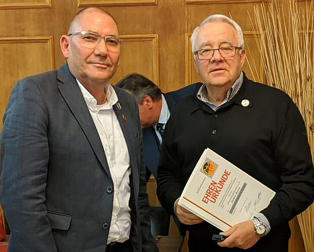 Vorsitzender Oberstabsfeldwebel a.D. Hans-Henning Runge (l.) mit Oberstabsfeldwebel a.D. Dietmar Mrusek. Foto: DBwV