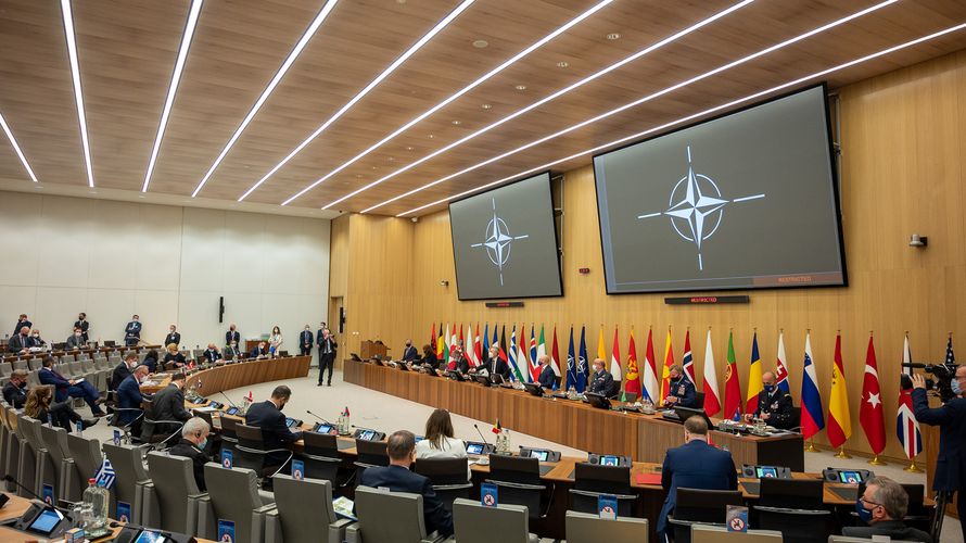 Zum ersten Mal seit 2019 kamen die 30 Außenminister des transatlantischen Bündnisses im Brüsseler Nato-Hauptquartier persönlich zusammen. Foto: Nato