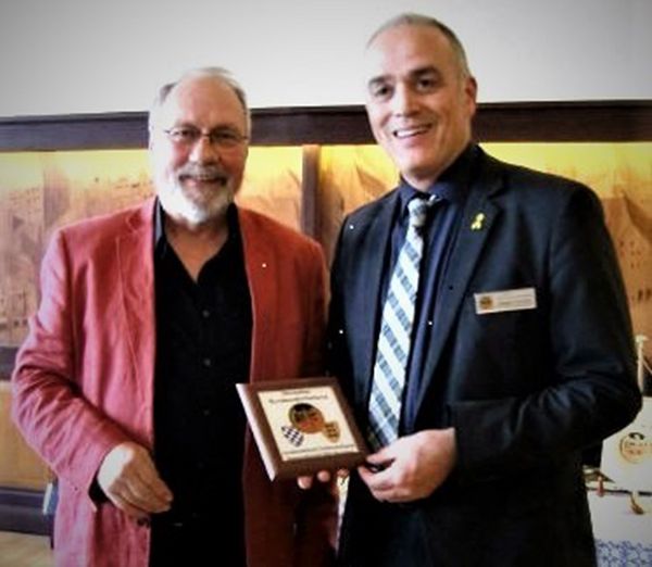 In München: Oberstleutnant a.D. Bertram Hacker (l.), Vorsitzender Kameradschaft ERH München, mit Oberstabsfeldwebel a.D. Jürgen Görlich, Stellvertreter des Bundesvorsitzenden. Foto: DBwV