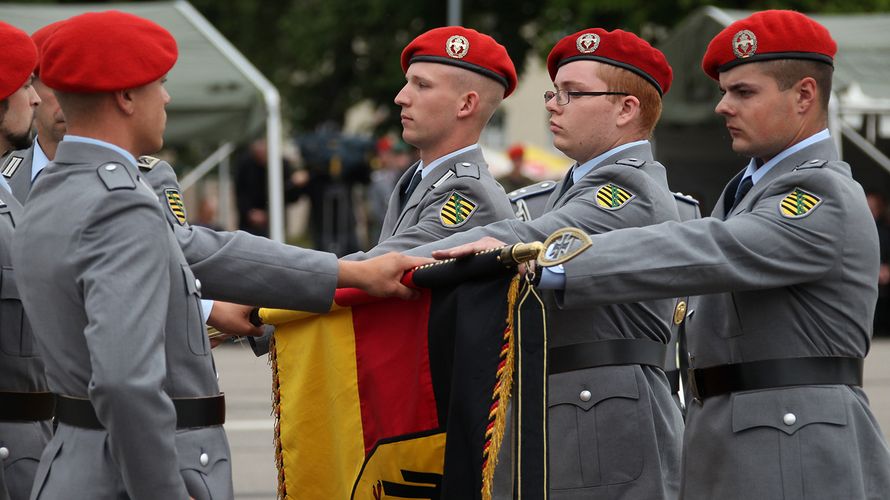 Wie soll künftig mit dem Thema Tradition in der Bundeswehr umgegangen werden? Dazu veranstaltet das BMVg eine Reihe von Workshops