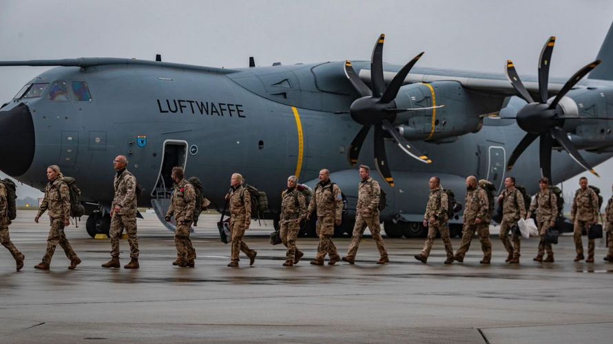 Wieder deutschen Boden unter den Füßen: Die letzten 140 Bundeswehr Soldatinnen und Soldaten landeten am Freitagnachmittag auf dem Fliegerhorst in Wunstorf. Foto: X/@Team_Luftwaffe