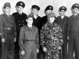 Soldaten der frisch aufgestellten Bundeswehr. Foto: Bundeswehr