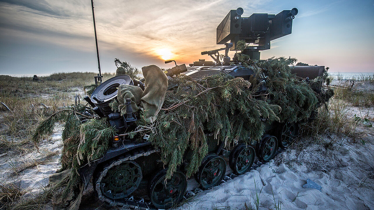 Nicht mehr zeitgemäß: Das mobile Luftabwehrsystem "Ozelot" auf Basis des Waffenträgers Wiesel 2. Foto: Bundeswehr/Christian Timmig