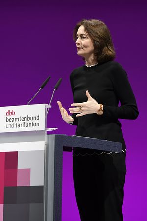 Die Justiz- und Verbraucherschutzministerin Katarina Barley referierte zu den Chancen und Risiken der "Demokratie in der digitalen Welt". Foto: dpa