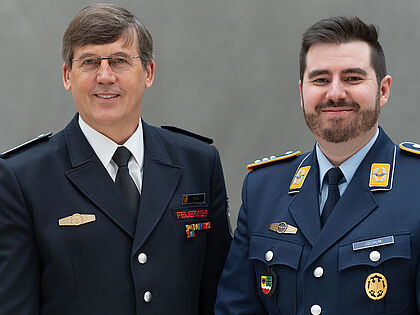 Hauptmann Lukas Jochum (r.), Vorsitzender Zentraler Bereich, und sein Stellvertreter, Brandoberamtsrat Christian Frey. Foto: DBwV 