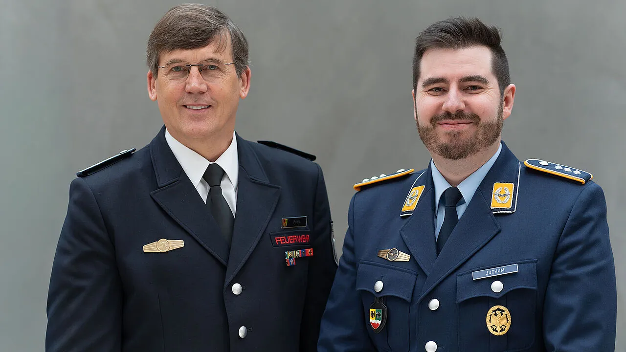 Hauptmann Lukas Jochum (r.), Vorsitzender Zentraler Bereich, und sein Stellvertreter, Brandoberamtsrat Christian Frey. Foto: DBwV 