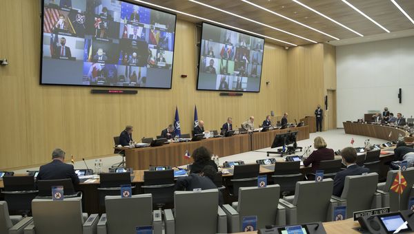 Videokonferenz der Nato-Verteidigungsminister im Oktober in Brüssel. foto: Nato