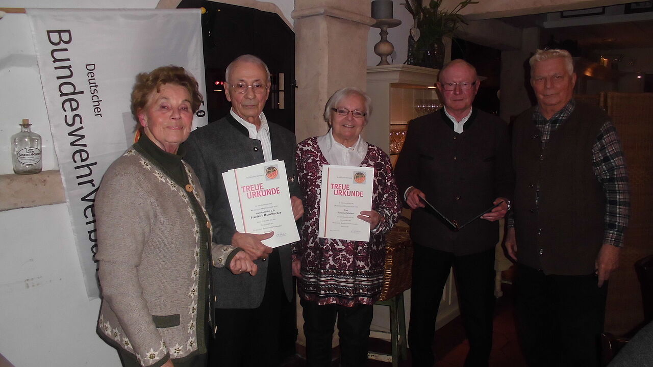 Eleonore Zenkel, Friedrich Hasselbacher, Hermine Schöner, Wolfgang Deindl, Wolfgang Koepke (v.l.)