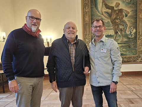Bei der Ehrung in Lübenurg: Armin Fuhrmann (v.l.n.r.), Klaus-Dieter Weinert und Dirk Jersch. Foto: LV Nord 