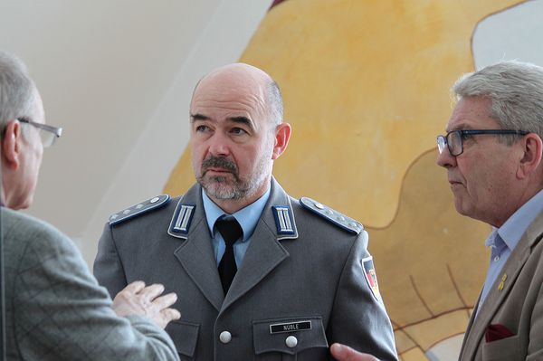 Oberstabsfeldwebel a.D. Wolfgang Gebhardt, Hauptmann Stefan Nüßle, Hauptmann a.D. Erwin Zacherl (v.l.) Foto: DBwV/LV Süddeutschland