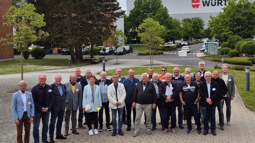 Mitglieder der Kameradschaft ERH Würzburg/Veitshöchheim unternahmen mit dem Besuch der Ausstellung zur Führungskultur bei der Firma Würth in Bad Mergentheim einen Ausflug in die eigene militärische Vergangenheit. Foto: Hptm a.D. Roland Stengl