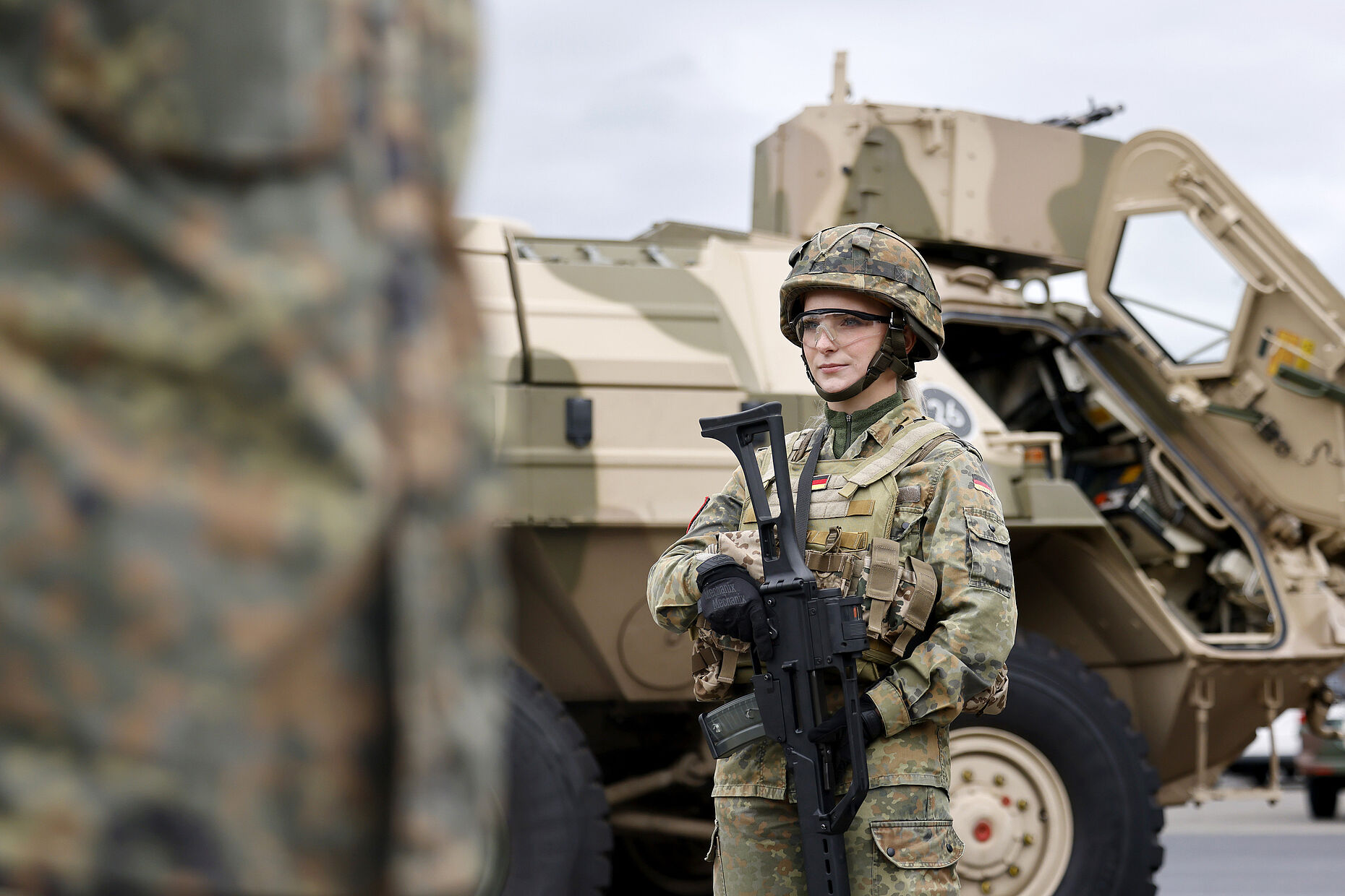 Ein Lichtblick im Wehrbericht: Die geforderte Ausrüstung sei bei der Truppe angekommen. Foto: picture alliance/Panama Pictures/Christoph Hardt