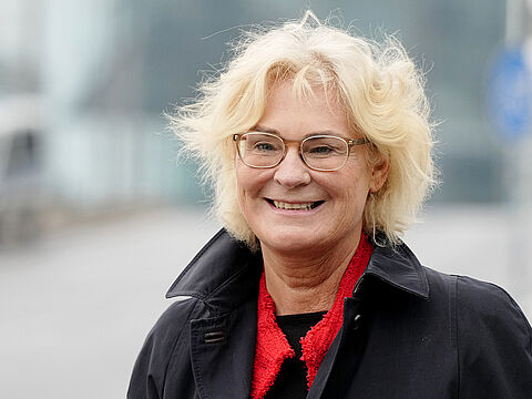 Christine Lambrecht folgt auf Annegret Kramp-Karrenbauer an der Spitze des BMVg. Foto: picture alliance/dpa | Kay Nietfeld