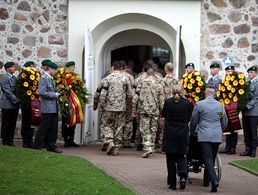 Trauerfeier für die gefallenen Soldaten in der St. Lamberti-Kirche. Archivfoto: dpa