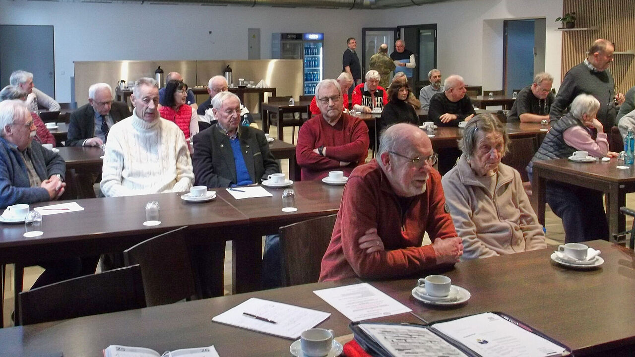 Die erste Mitgliederveranstaltung der Kameradschaft ERH Roth im ARCHE‑Casino stand in diesem Jahr im Zeichen von Kontinuität bei der Wahl des Vorstandes. Foto: Robert Wechsler