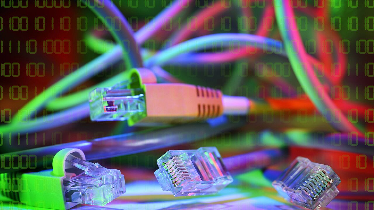 Informationsüberlegenheit beginnt mit qualifiziertem Personal. Foto: dpa