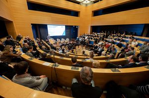 Aufmerksames Publikum: Zahlreiche Bundeswehrangehörigen und Zivile kamen in die Akademie der Konrad-Adenauer-Stiftung. Foto: Marco Urban/KAS 