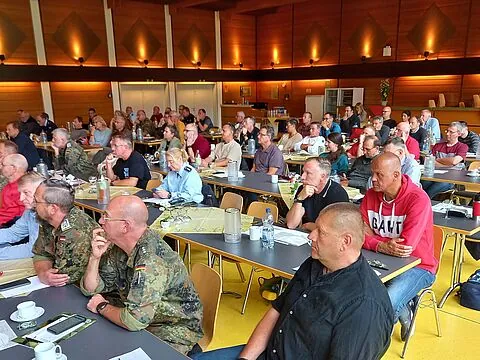 84 Kameradinnen und Kameraden trafen sich zum Seminar „Vorbereitung auf den Ruhestand“ in Koblenz. Foto Gerald Arleth