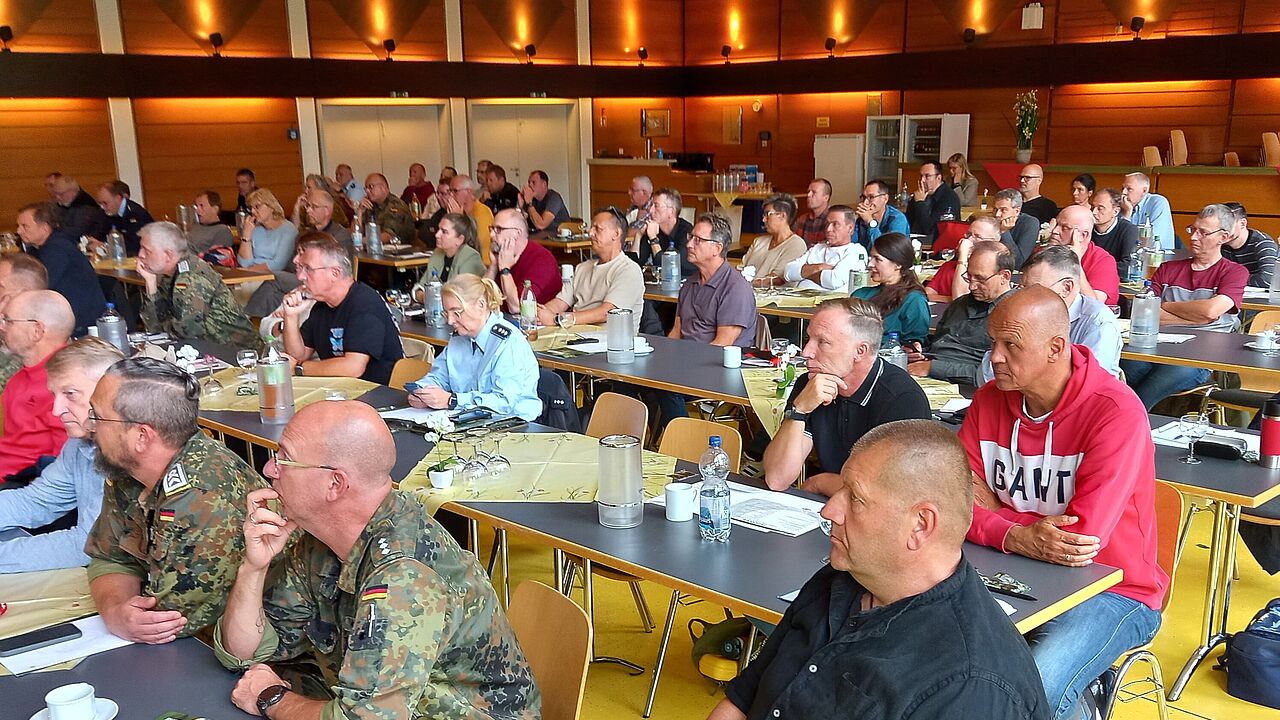 84 Kameradinnen und Kameraden trafen sich zum Seminar „Vorbereitung auf den Ruhestand“ in Koblenz. Foto Gerald Arleth