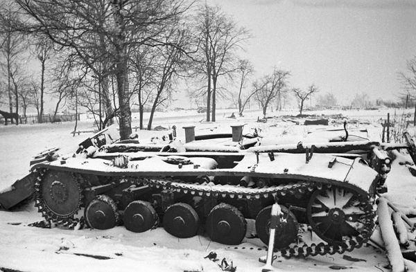 Zerstörter Panzer der Wehrmacht vor Moskau. Foto: Wikipedia