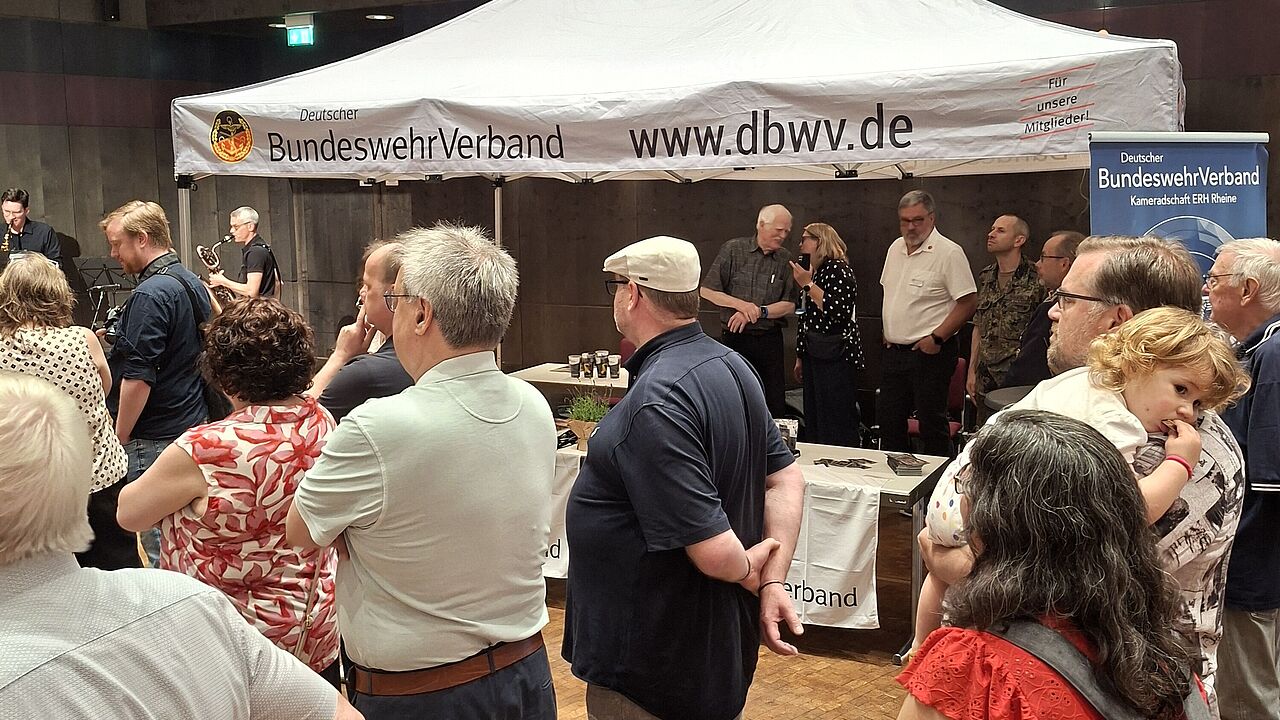 Der erste Veteranentag des Kreises Steinfurt und der Stadt Rheine, ehemals eine der größten Garnisonsstädte in Deutschland, war eine gelungene Sache. Foto: KERH Rheine