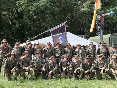Die Marschgruppe am Rastpunkt 2 des dritten Marschtages  Foto: Dethmann