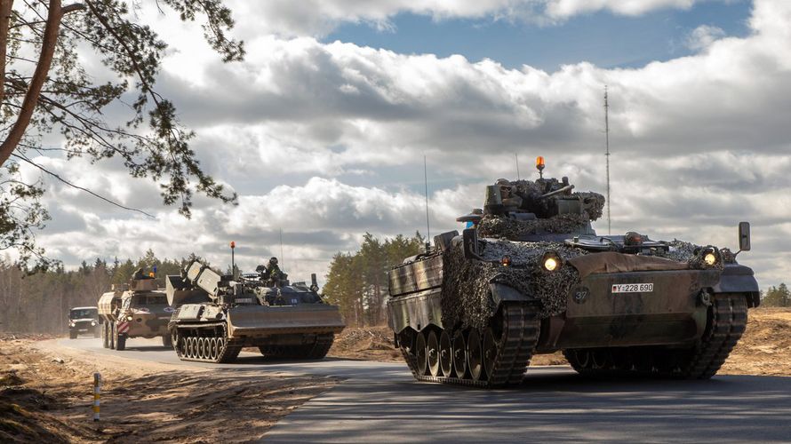 Bundeswehrkräfte in Litauen: Dort wie auch in anderen ost- und südosteuropäischen Staaten wurden die NATO-Präsenz deutlich erhöht. Foto: NATO EFP Lithuania/Twitter