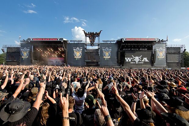 Auf insgesamt zehn Bühnen geht mit rund 140 Bands die Post ab. Foto: ICS Festival Service