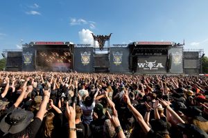 Auf insgesamt zehn Bühnen geht mit rund 140 Bands die Post ab. Foto: ICS Festival Service