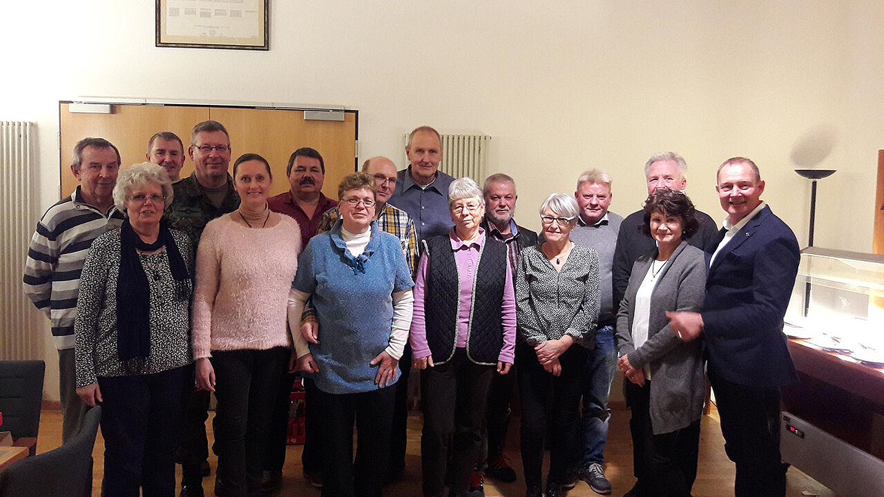 Teilnehmer der Weihnachtsfeier bei der KERH Stralsund Foto: KERH Stralsund