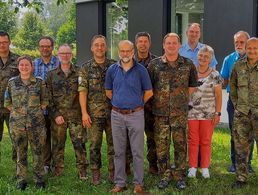 Der neue Vorstand der StoKa Ingolstadt mit seinem wieder gewähltem Vorsitzenden Oberstabsfeldwebel a.D. Christian Lender (Mitte). Foto: Christian Lender