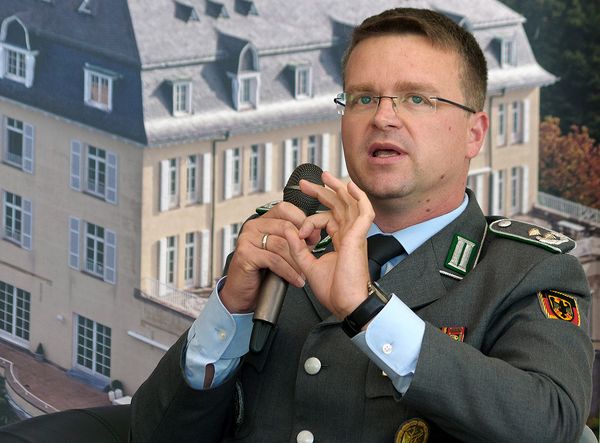 DBwV-Chef Oberstleutnant André Wüstner fordert mehr Tempo bei den Trendwenden. Foto: DBwV/ Frank Henning