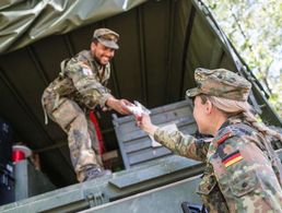 Leistungsbereitschaft und Übernahme von Verantwortung sollen sich auszahlen – künftig mit einer Beförderung zum Korporal. Foto: Bundeswehr/Jana Neumann