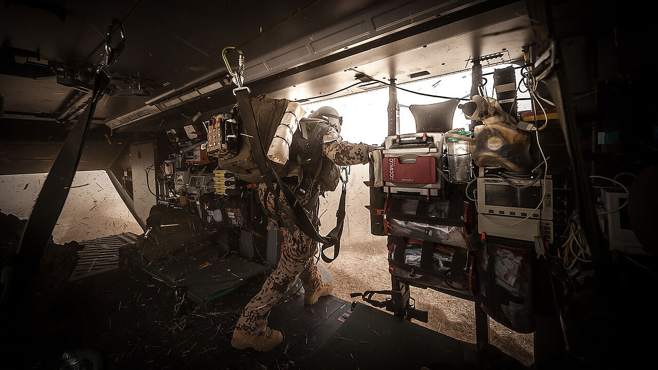 Ein NH-90 MedEvac bei einer Übung in Mali. Die deutschen Hubschrauber werden ab Mitte des Jahres zurückgeholt. Foto: Bundeswehr/Johannes Müller