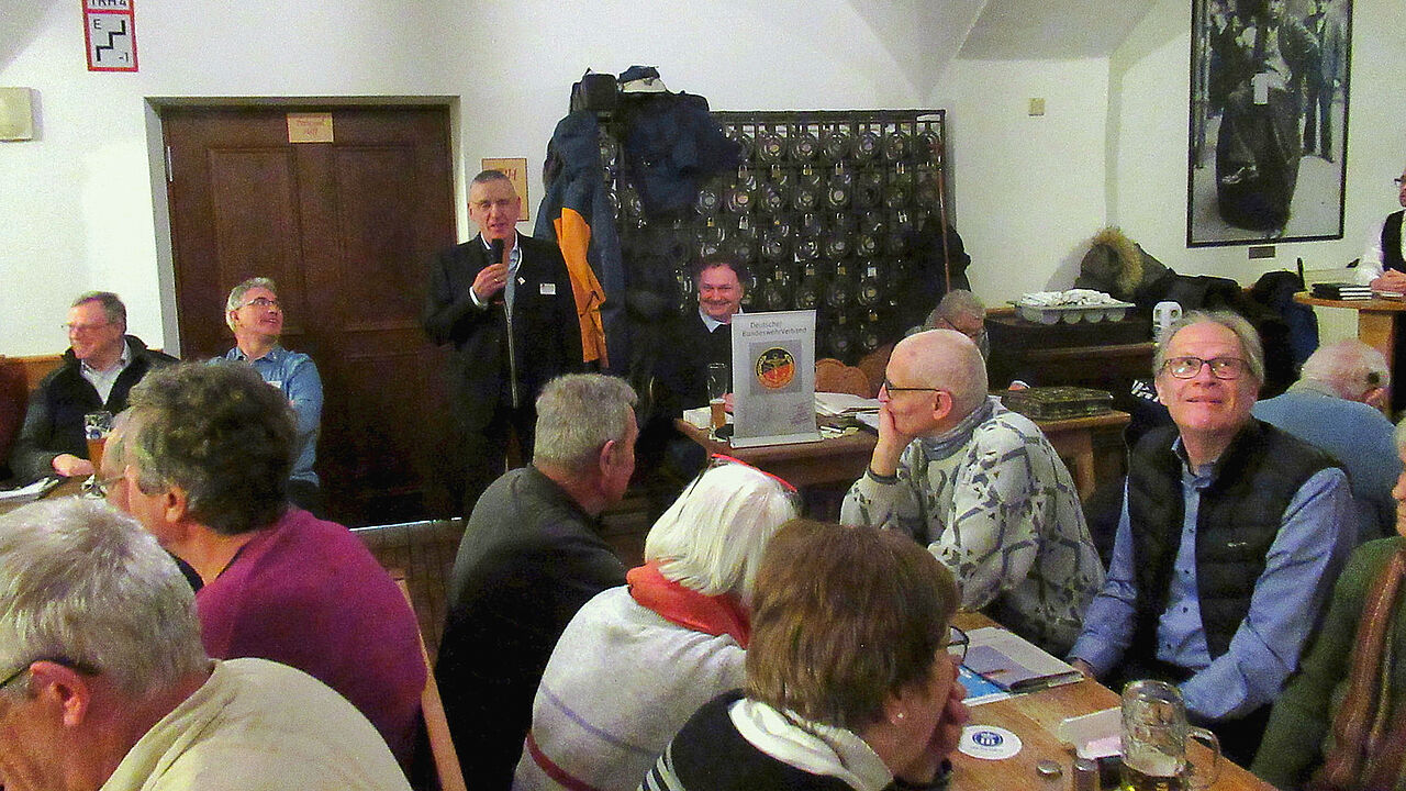 Mit ihrer ersten Mitgliederversammlung im neuen Jahr stellte die KERH München die Weichen für die Kameradschaftsarbeit im ersten Quartal 2026. Foto: EZ