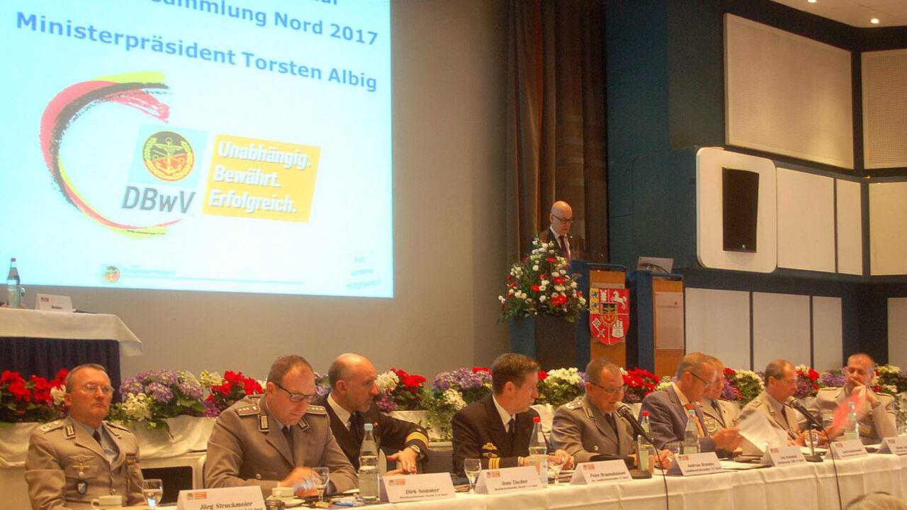 Der seit zwei Jahren amtierende Landesvorstand Nord (Foto: DBwV)