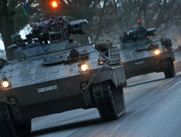 Im Bereich um den Truppenübungsplatz Oberlausitz könnte es Mitte August durch  Militärkonvois zu Verkehrsbehinderungen kommen. Foto: Bundeswehr/Carsten Vennemann