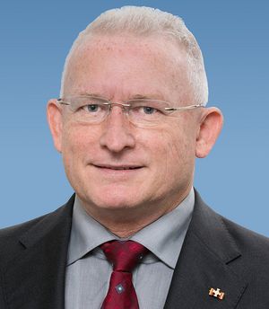 Vorsitzender Fachbereich Beteiligungsrechte Oberstabsfeldwebel a.D. Andreas Hubert 