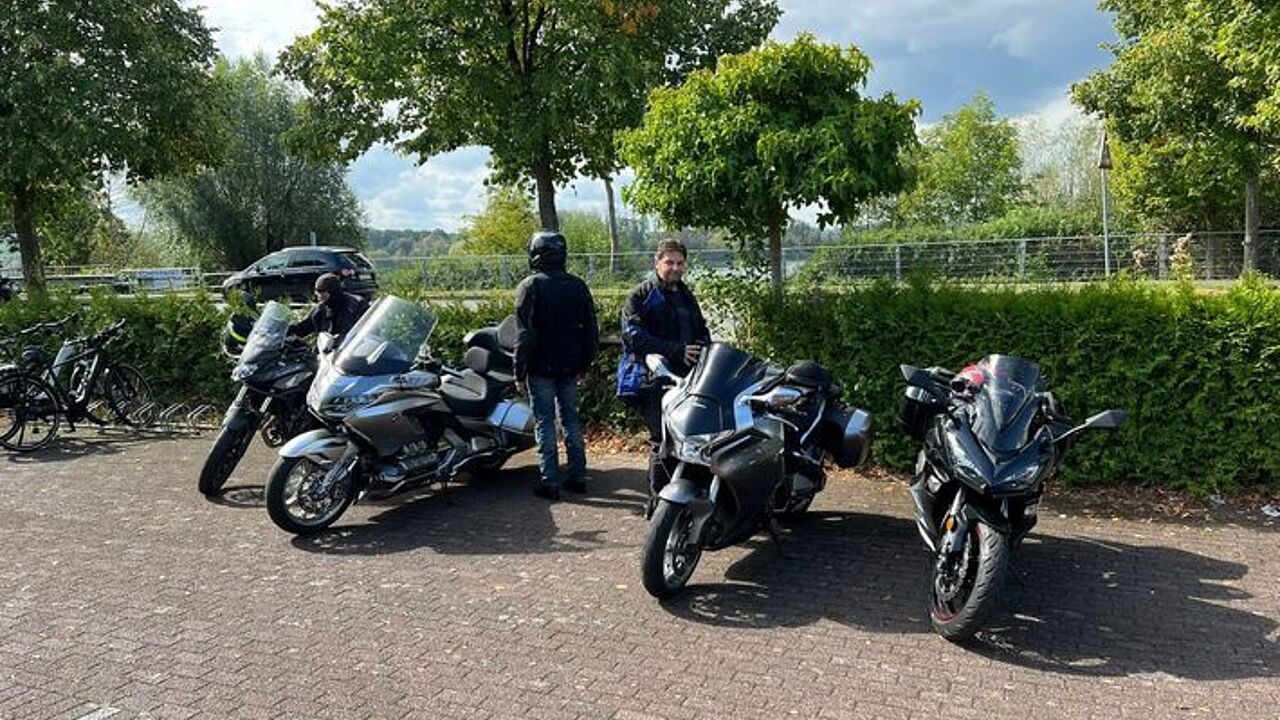 Mitglieder der ERH-Kameradschaft während der Tour. Foto: DBwV