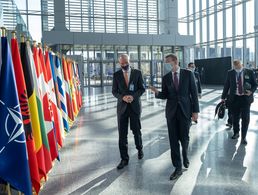 Im Nato-Hauptquartier in Brüssel berieten die Außenminister der Bündnisstaaten über den Umgang mit Russland. Foto: Nato
